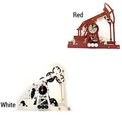 ساعة على شكل مضخة الزيت الأوتوماتيكية.